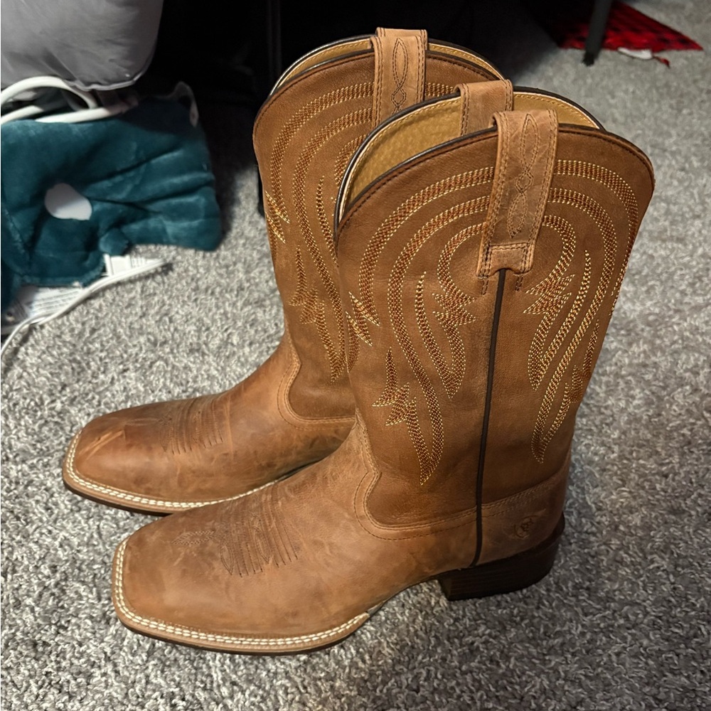 Men’s Brown Western Boots